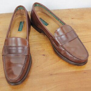 Ladies' Bass Brown Leather Classic Loafers Size 7.5M